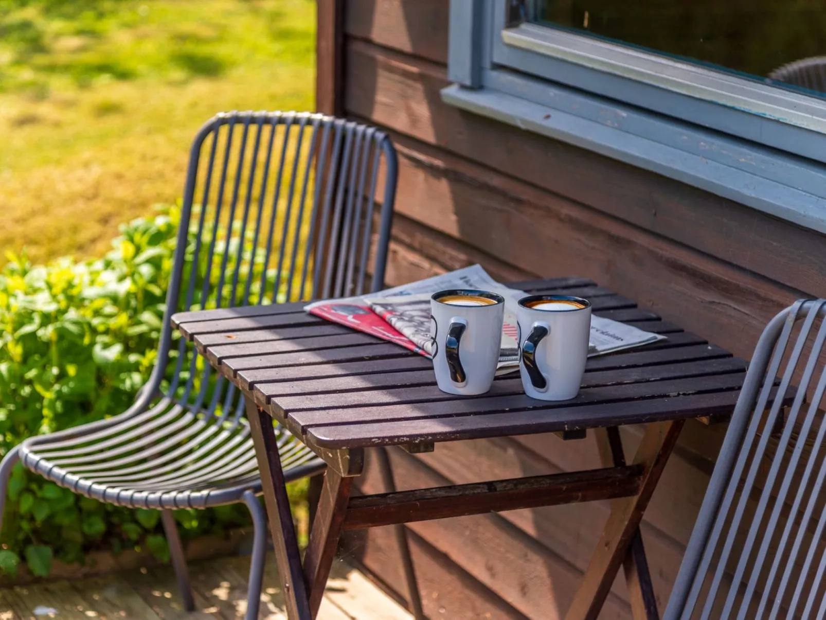 Bramley Hot Tub Lodge-Outside