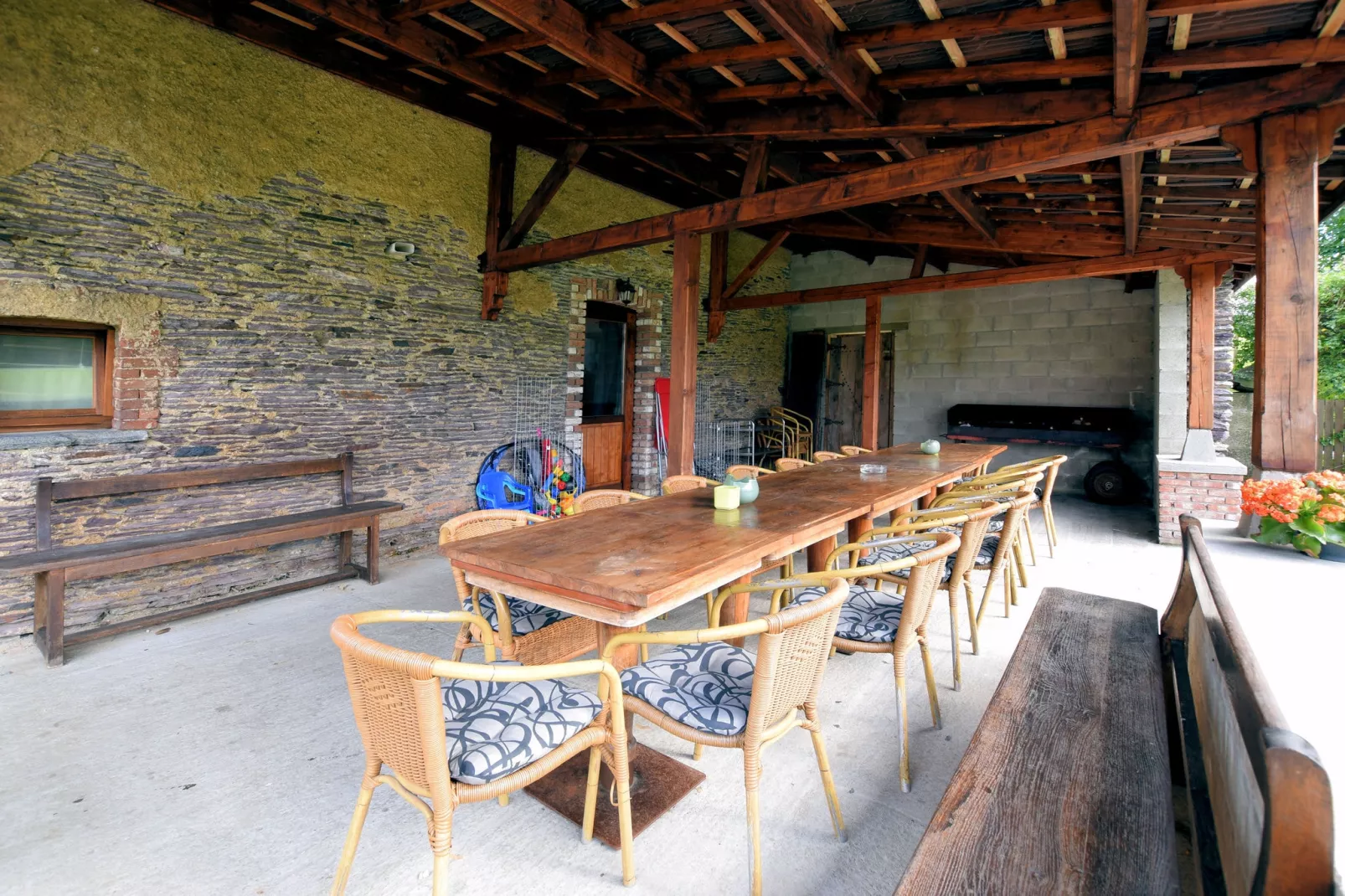 Le Muretin-Terrace balcony