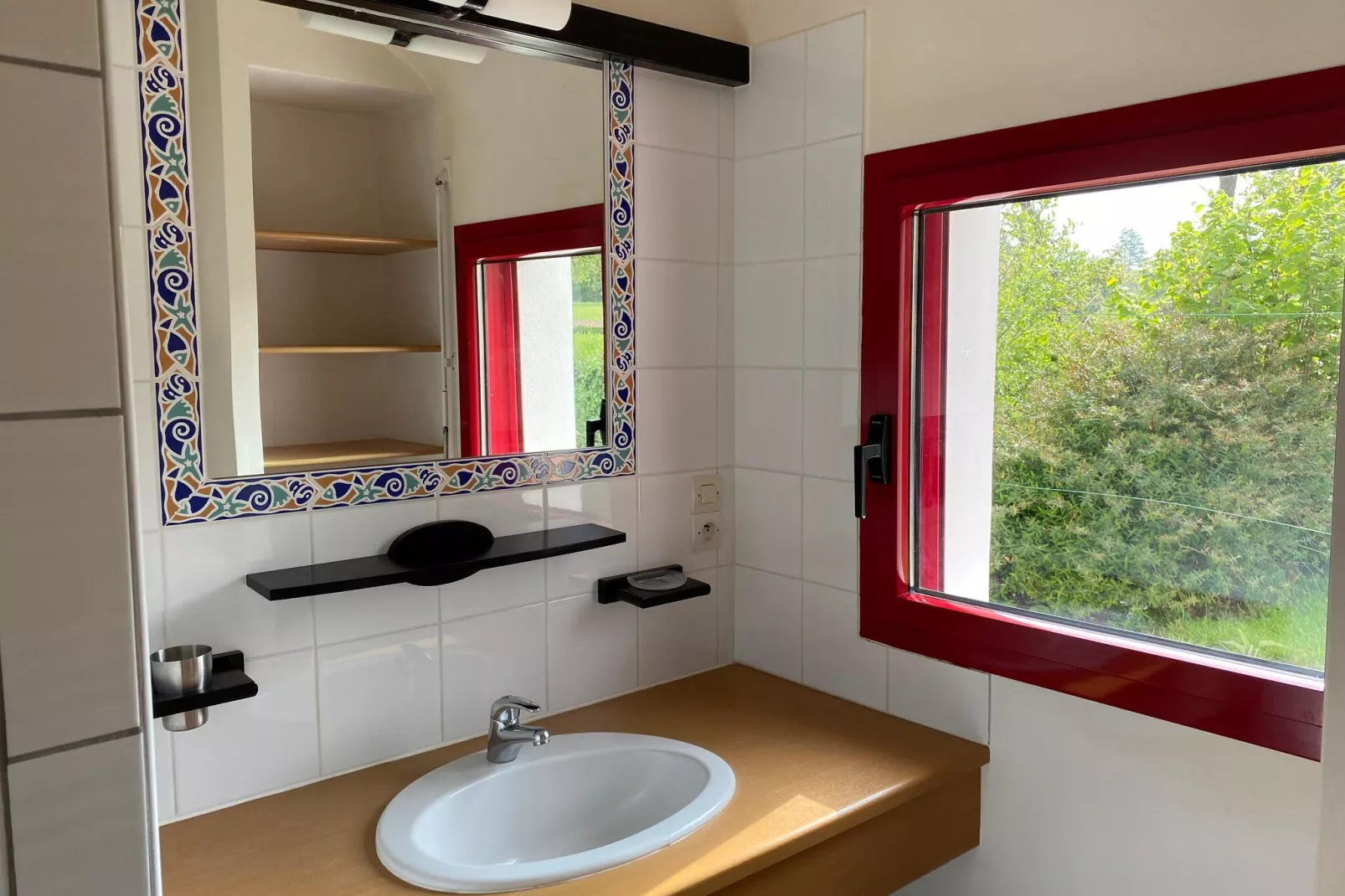 Holiday home, Perros-Guirec-4 pers., n°17-Bathroom