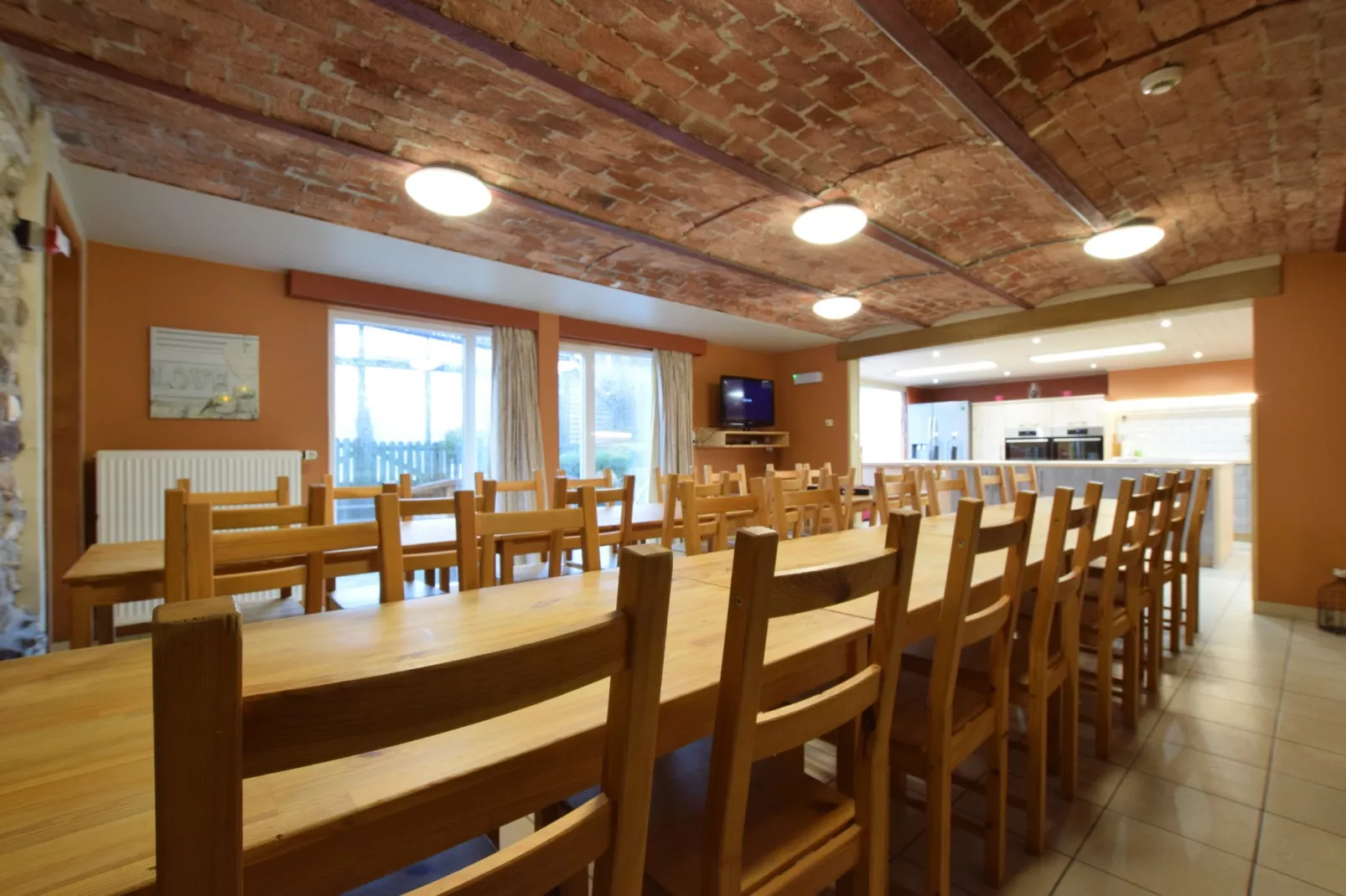 Le Petit Baigneur-Dining room