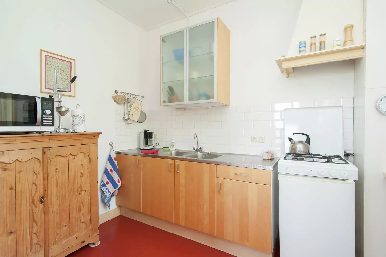 Pronkkeamer Skrins-Kitchen