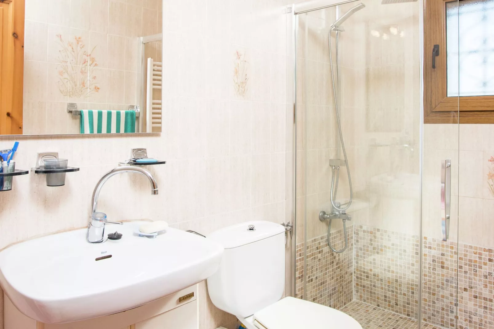 Bon Relax II45-Bathroom