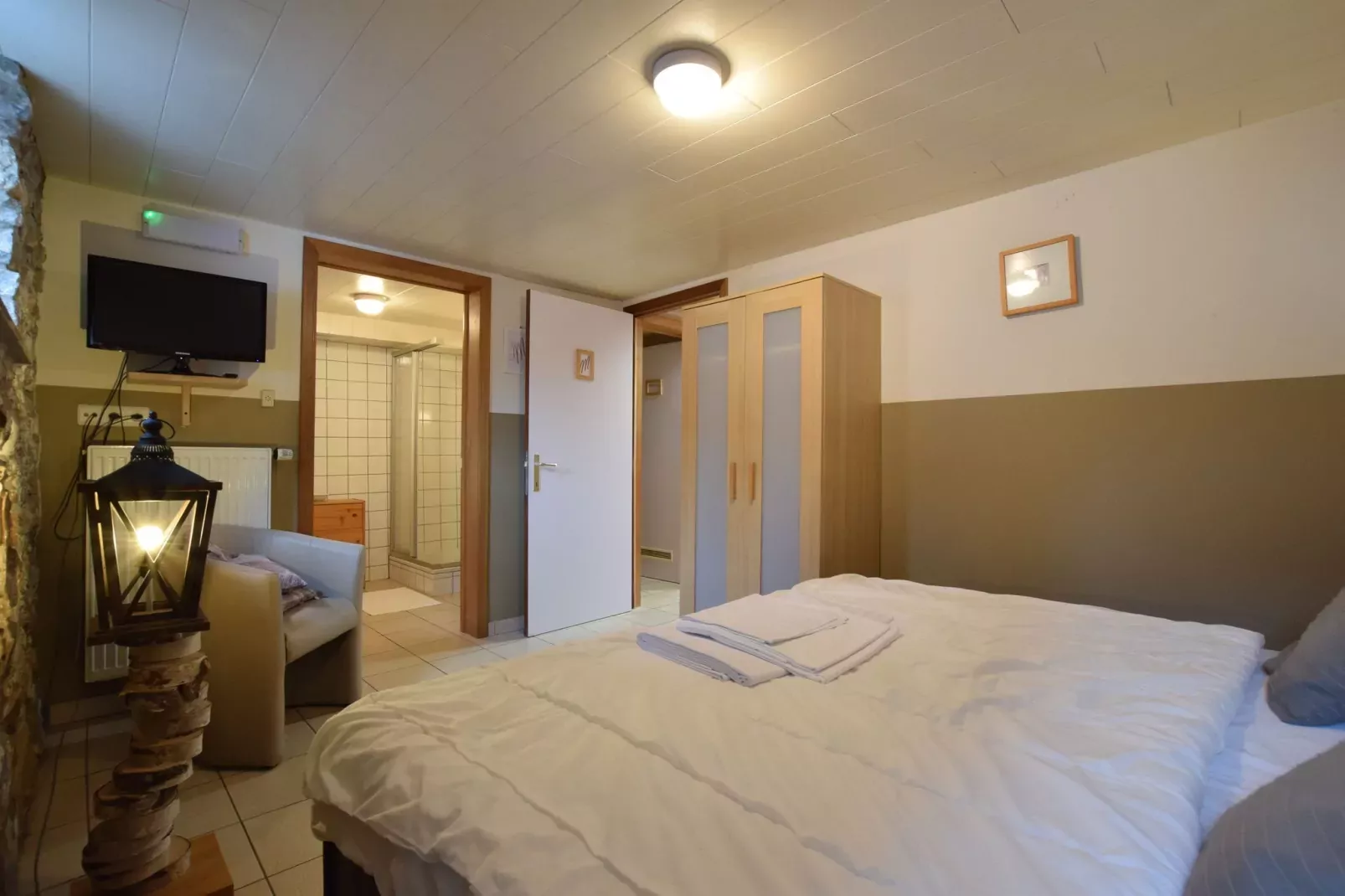 Le Petit Baigneur-Bedroom
