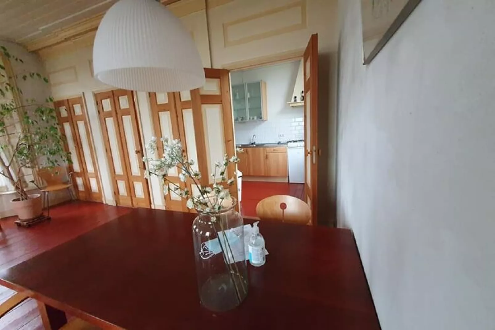 Pronkkeamer Skrins-Dining room