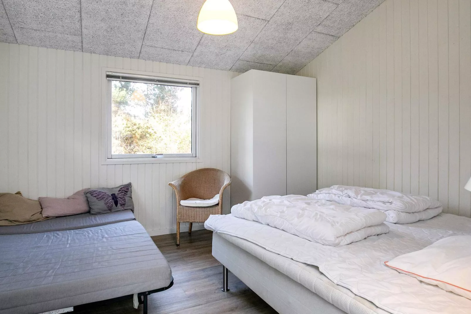 16 person holiday home in Humble-Indoor