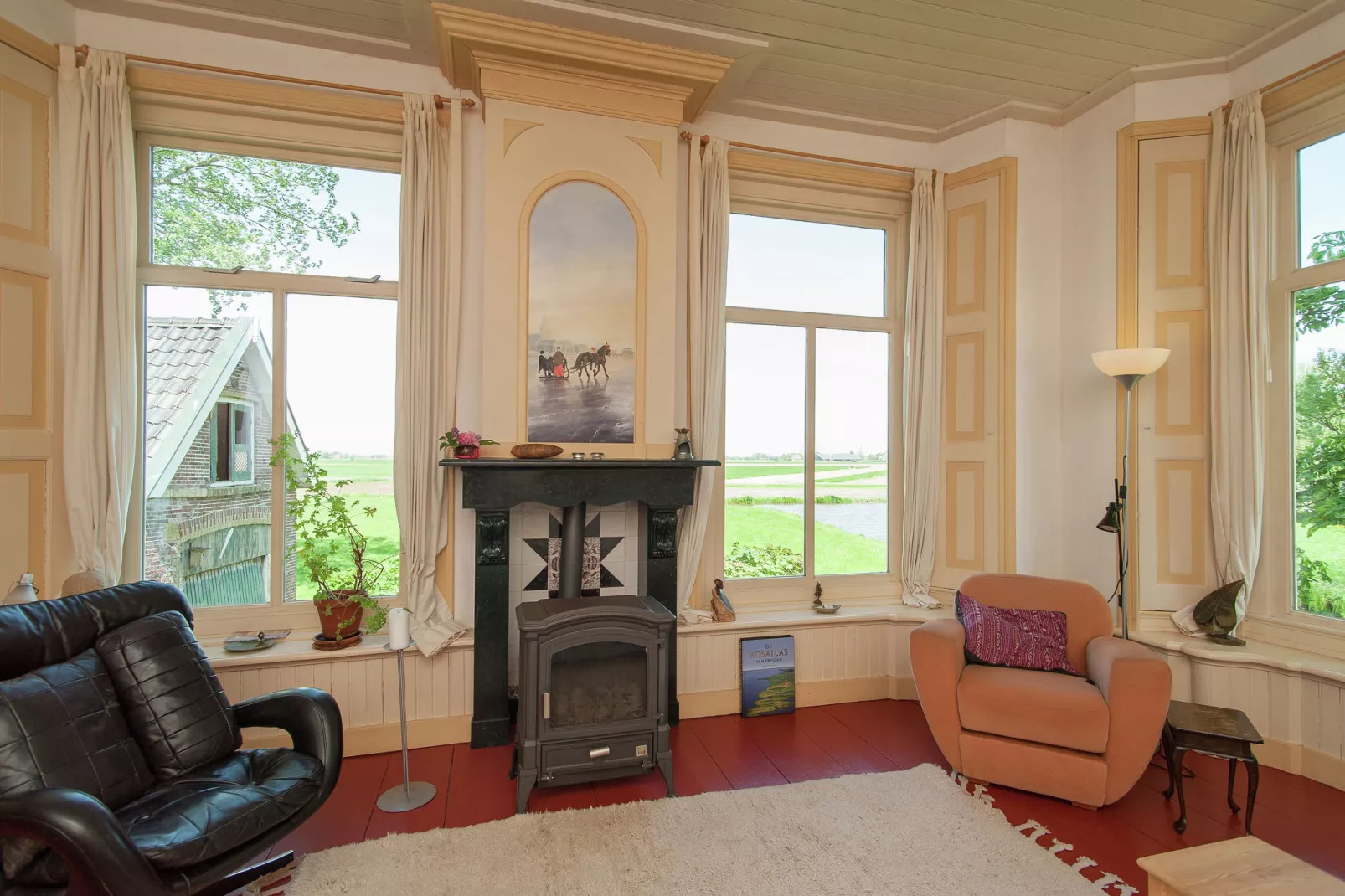 Pronkkeamer Skrins-Living room