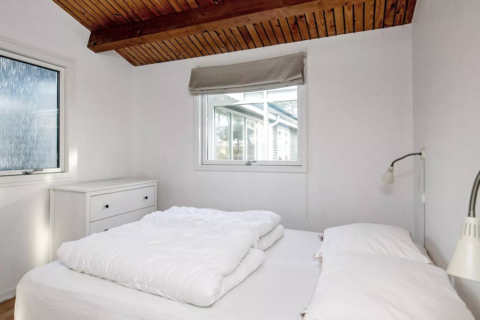 16 person holiday home in Humble-Indoor