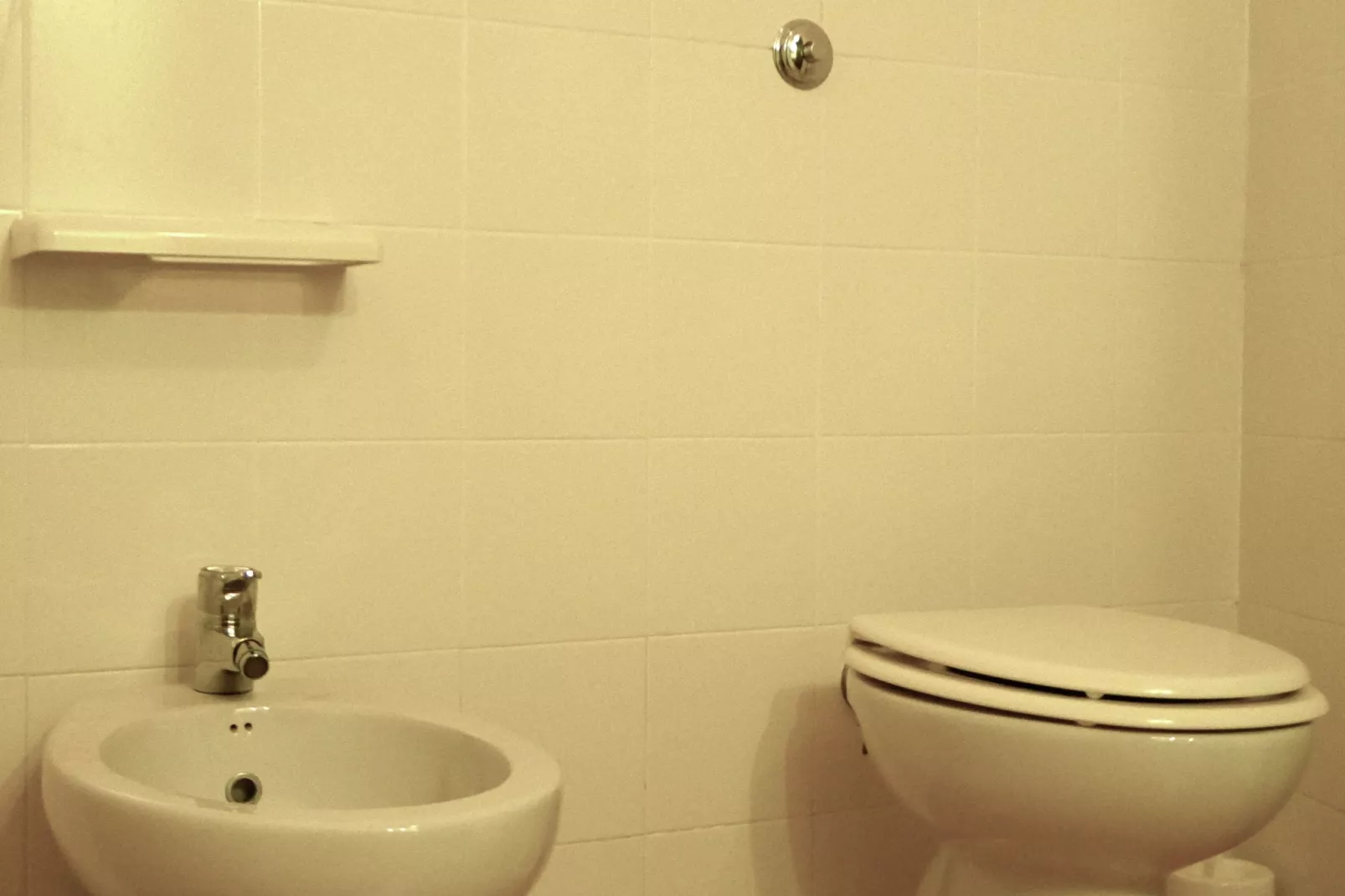 Allodola-Bathroom