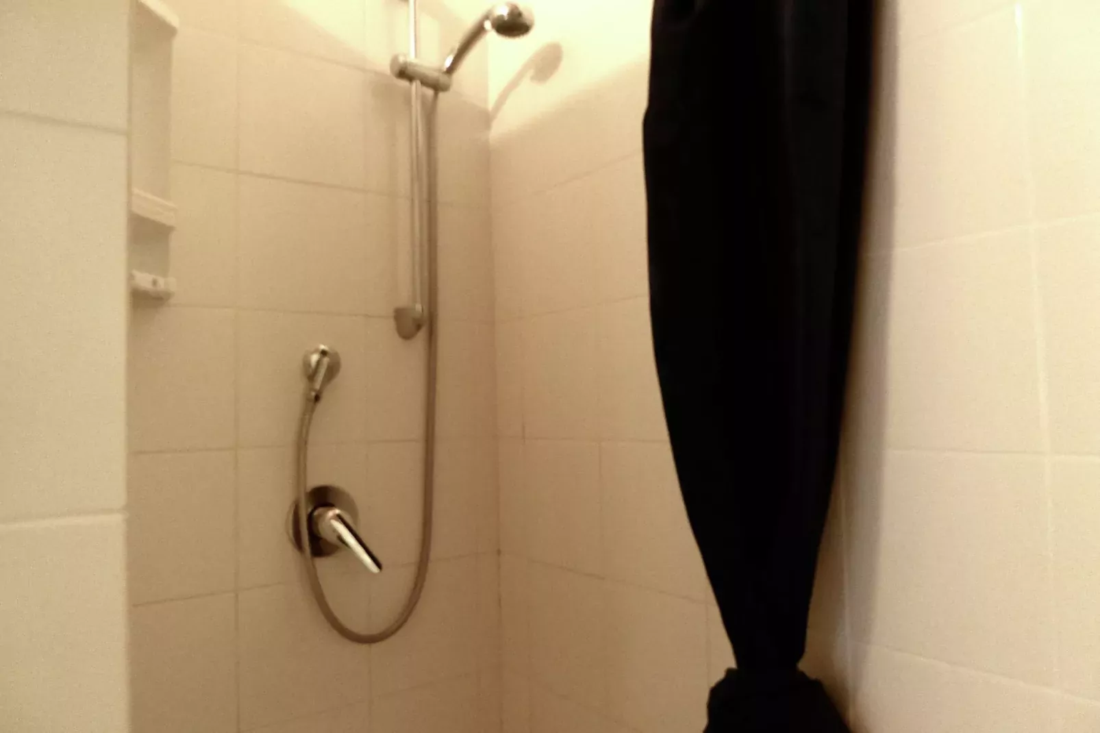 Allodola-Bathroom