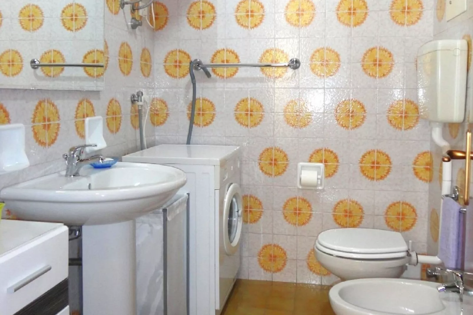 Goletta 4 int 25-Badezimmer