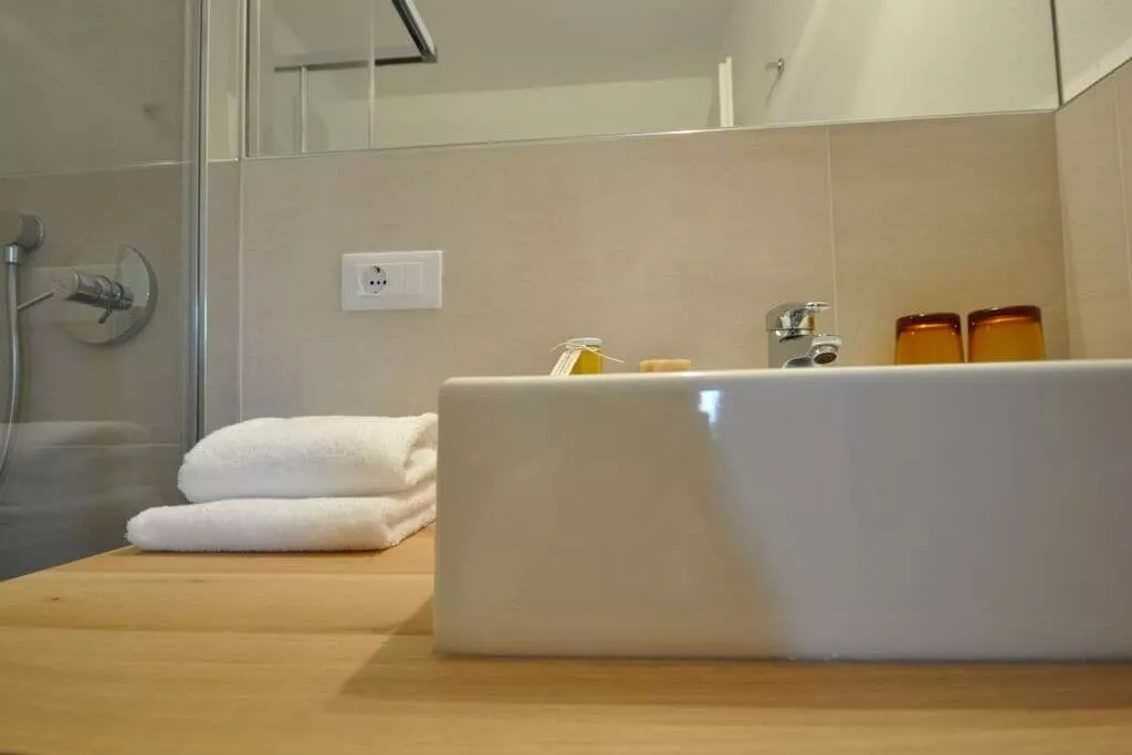 140290-Bathroom