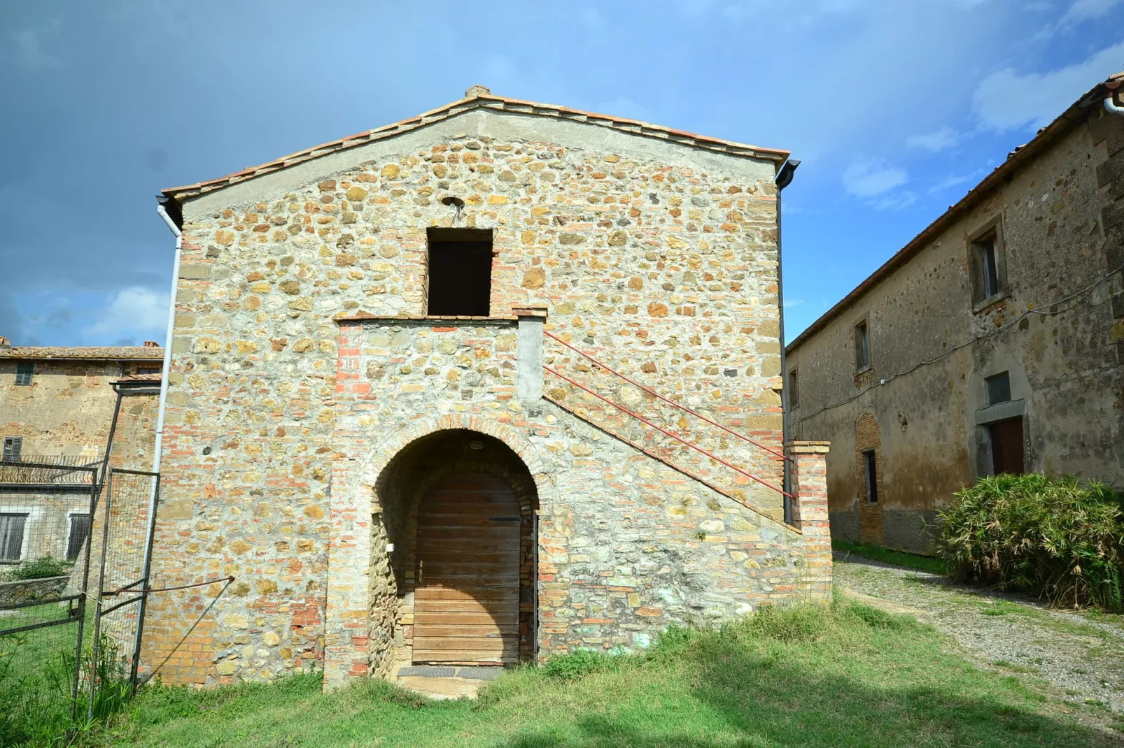 Cardellino-Exterior summer