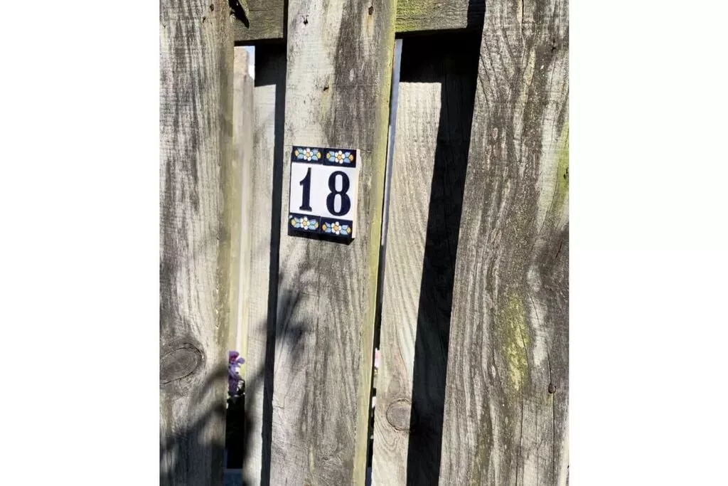 437550-Not tagged