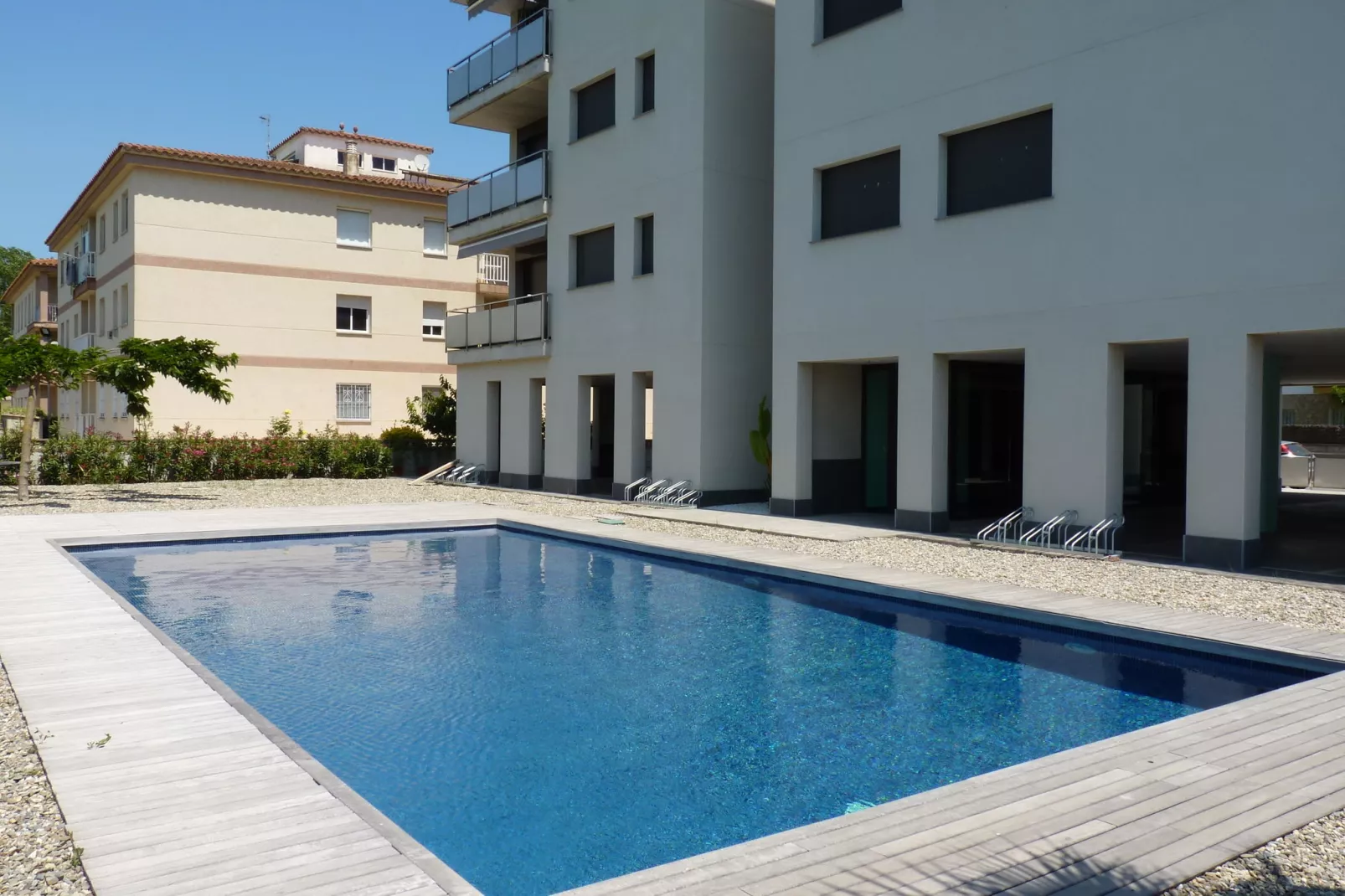 Bon Relax Flat 2-Pool