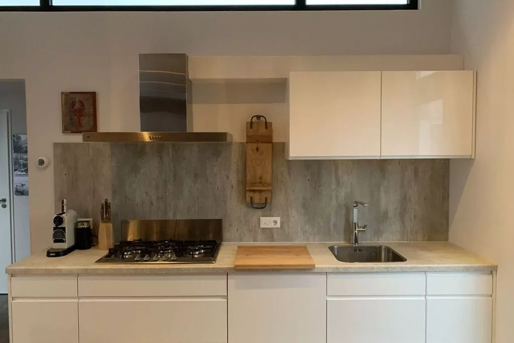 256517-Kitchen