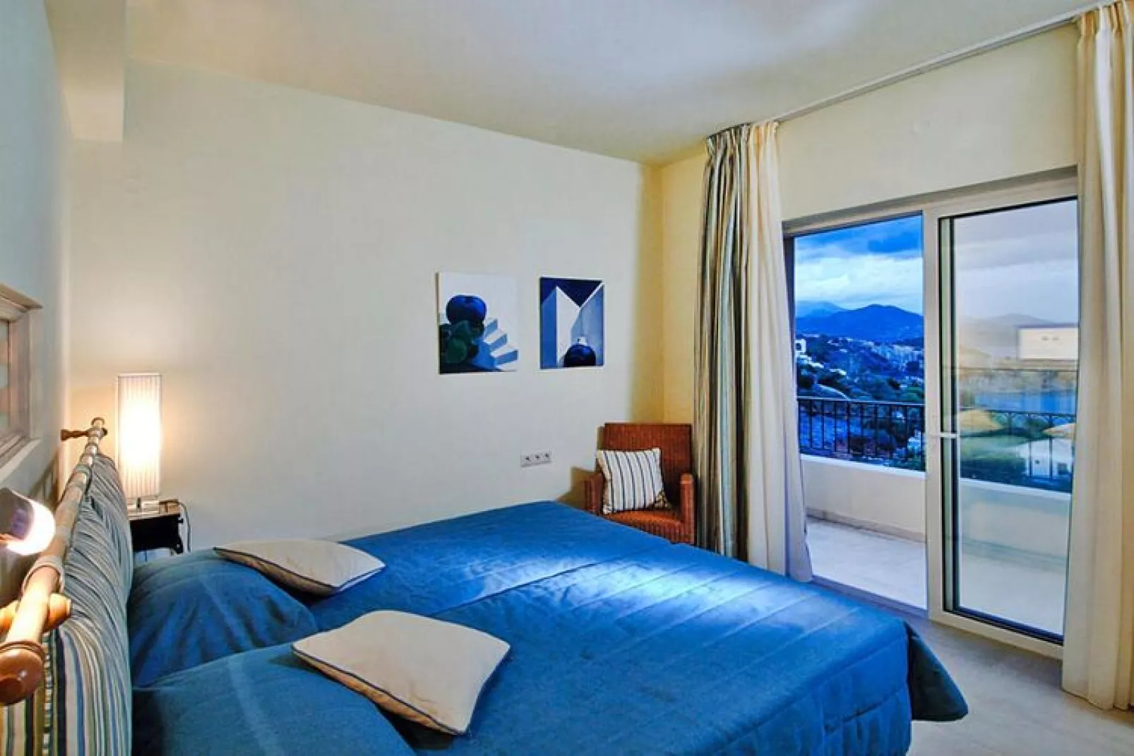 Istron Collection Villas - 3 bedroom villa Ouranos and Helios 150 qm-Chambre