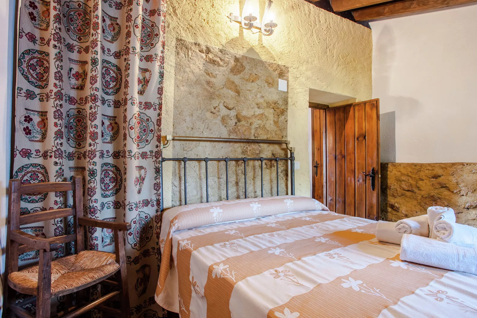 El Molino-Bedroom