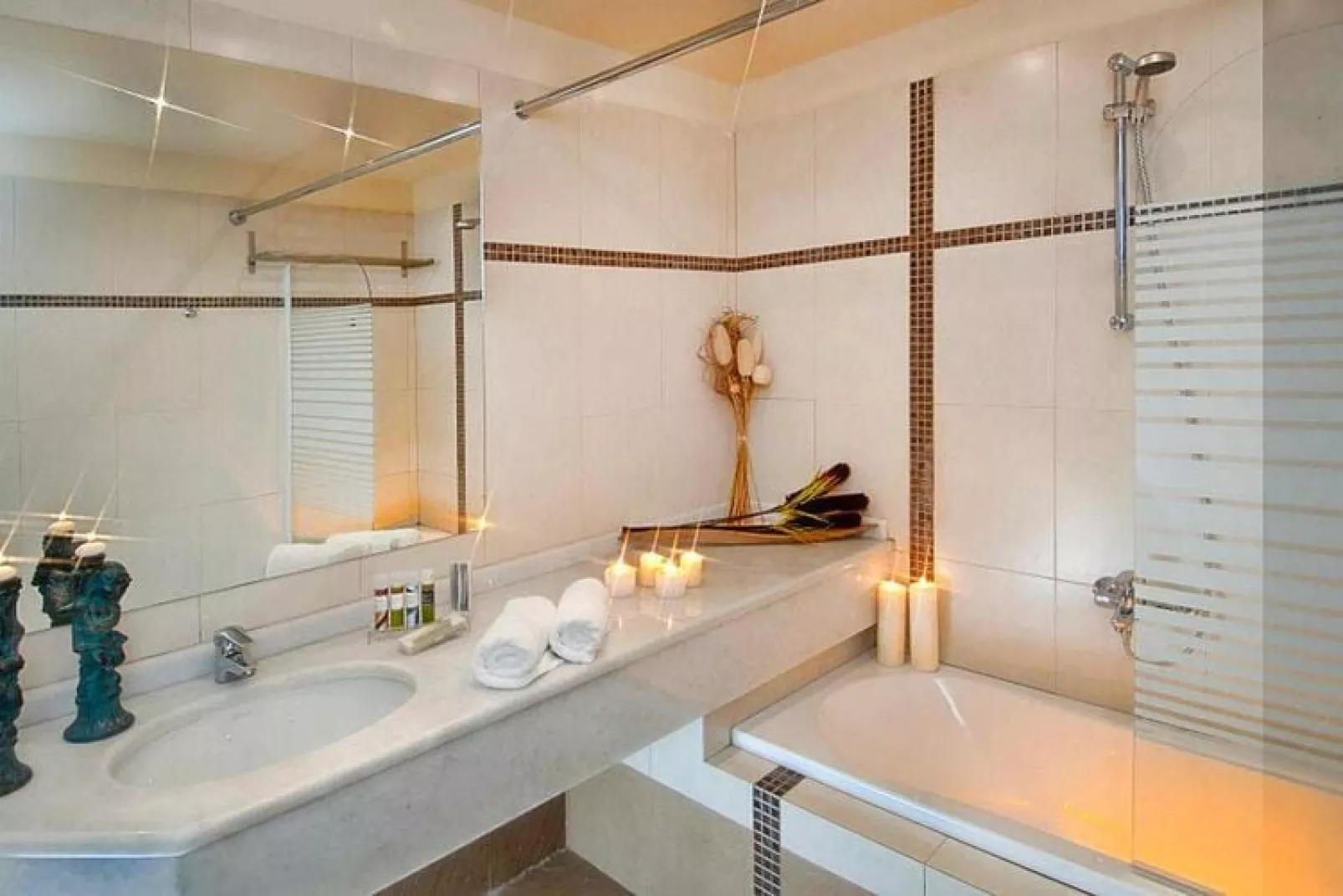 Istron Collection Villas - 4 bedroom villa Gaia 200 qm-Bathroom