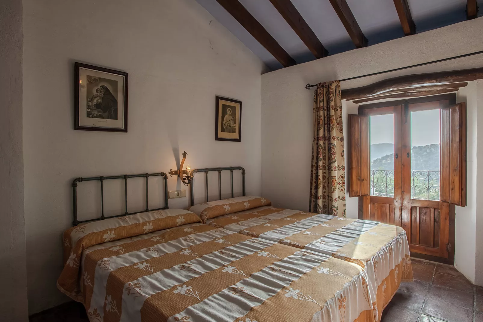 El Molino-Bedroom