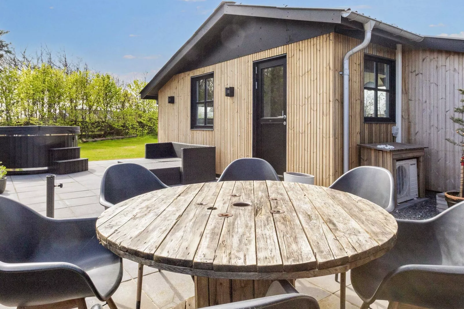4 star holiday home in Løgstør-By Traum-Outdoor