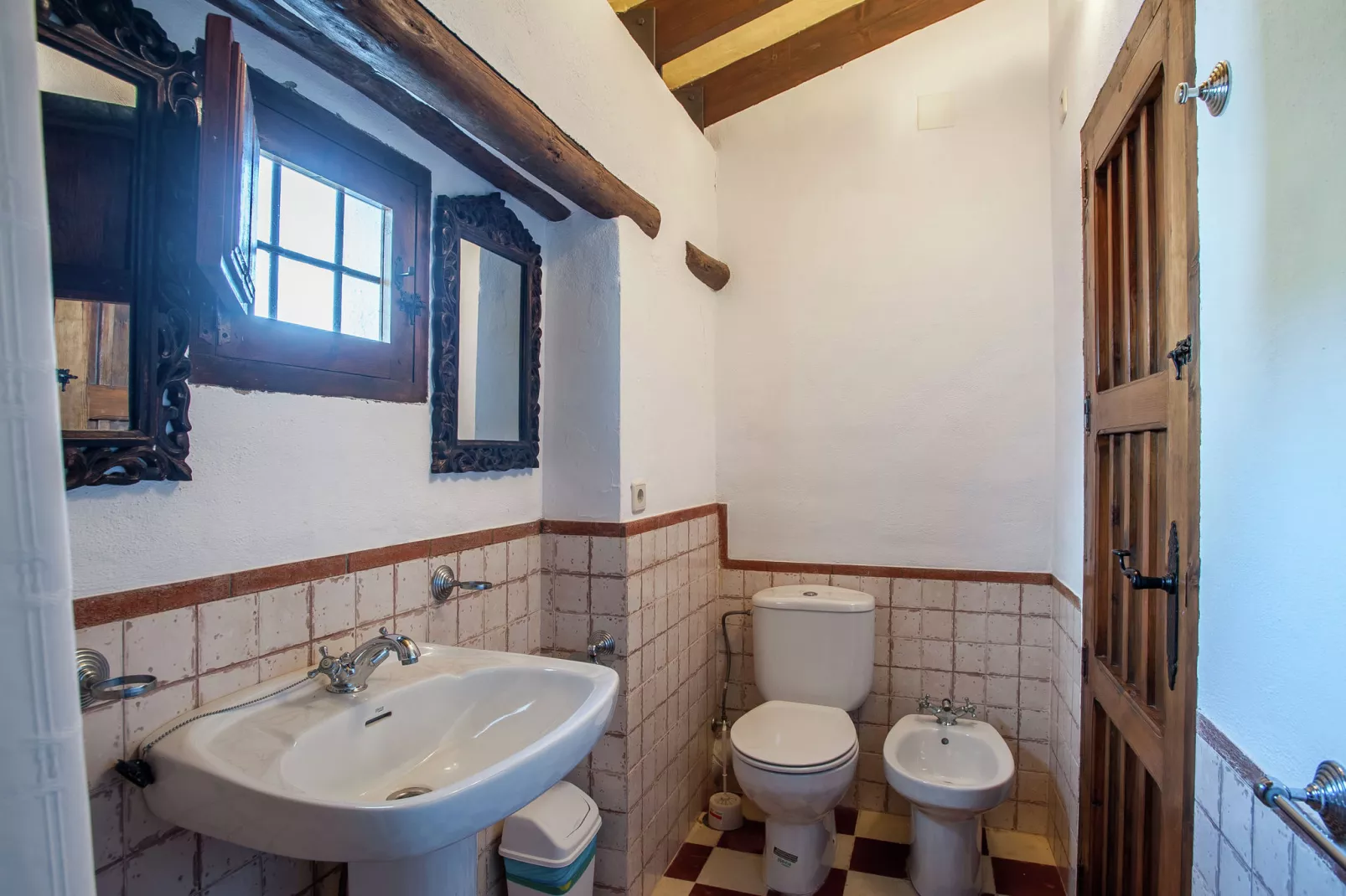 El Molino-Bathroom