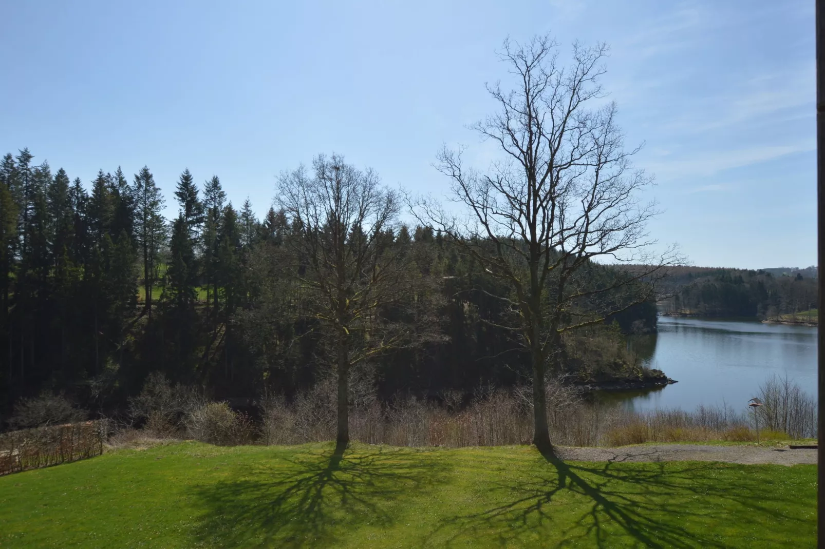 La Terrasse du Lac-Aussicht Sommer