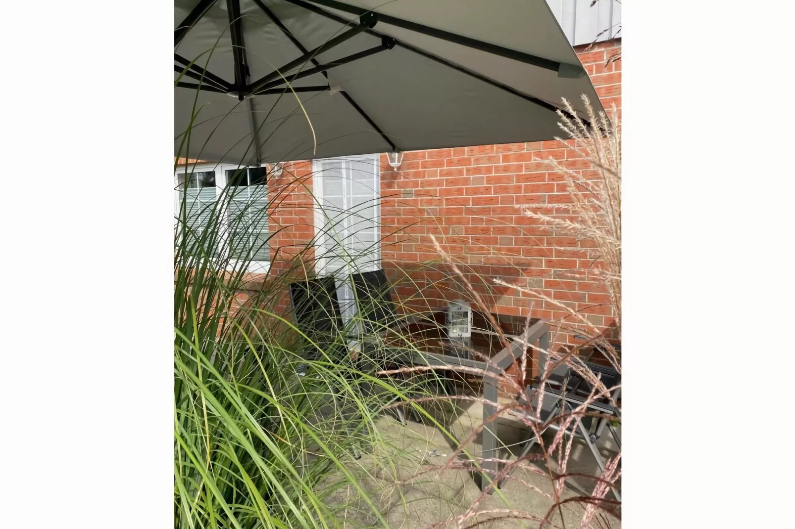 404589-Terrace balcony