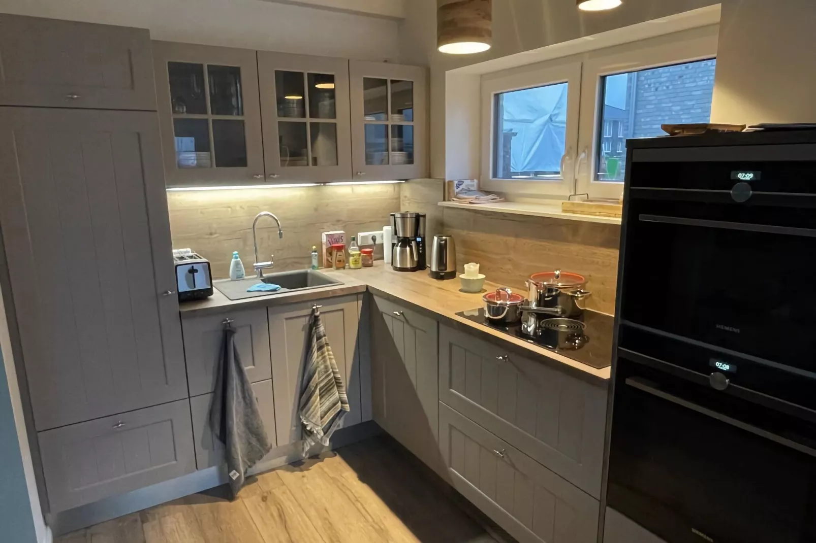 410806-Kitchen