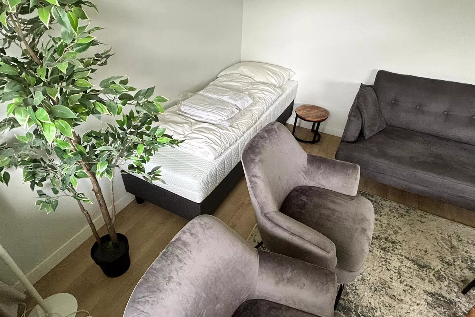 Burgstraße 15-B-Living room