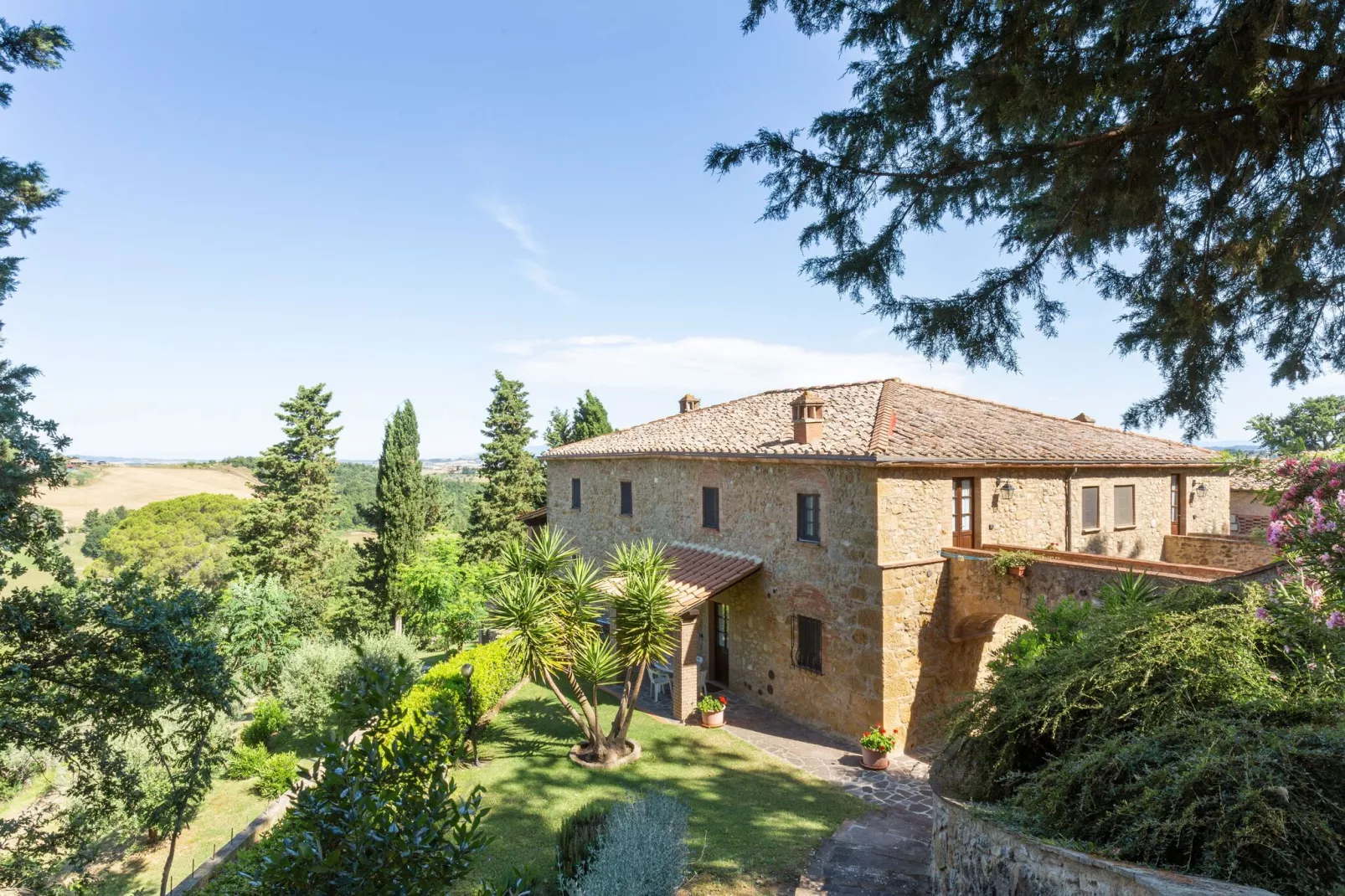 Ciliegio-Exterior summer