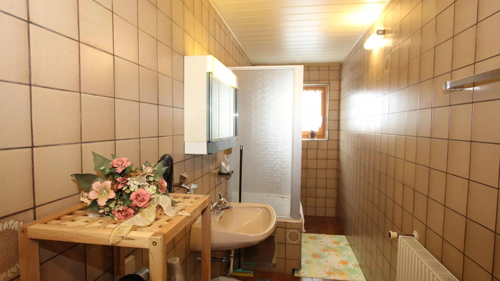 Veronika-Bathroom