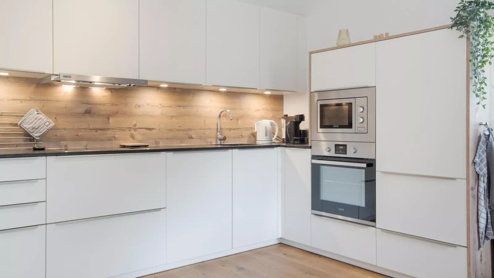 Grebenzen Lodge 51A-Kitchen