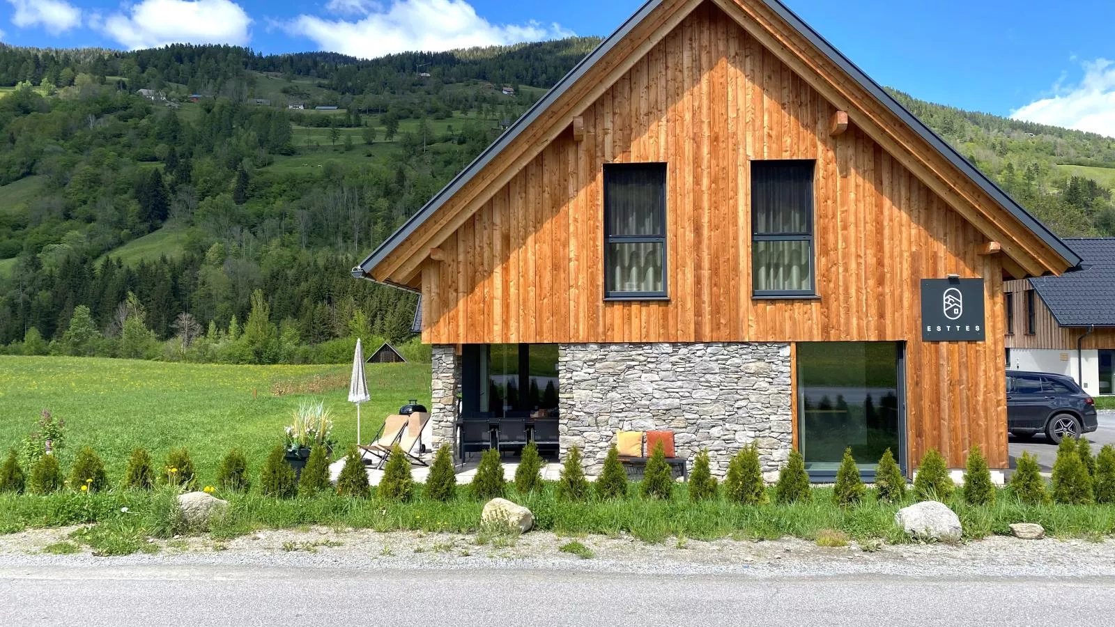 Mountain Chalet Esttes-Exterior summer