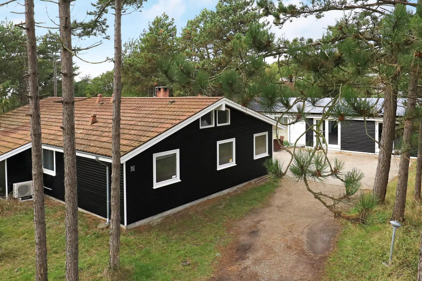 16 person holiday home in Humble-View