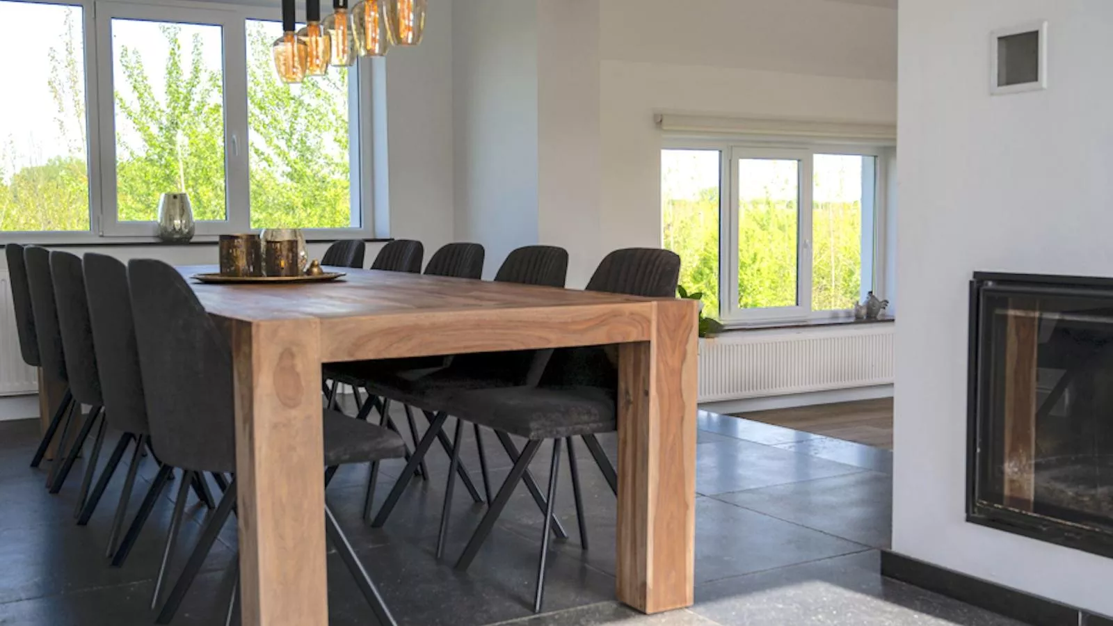 Landhuis Brakelbos-Esszimmer