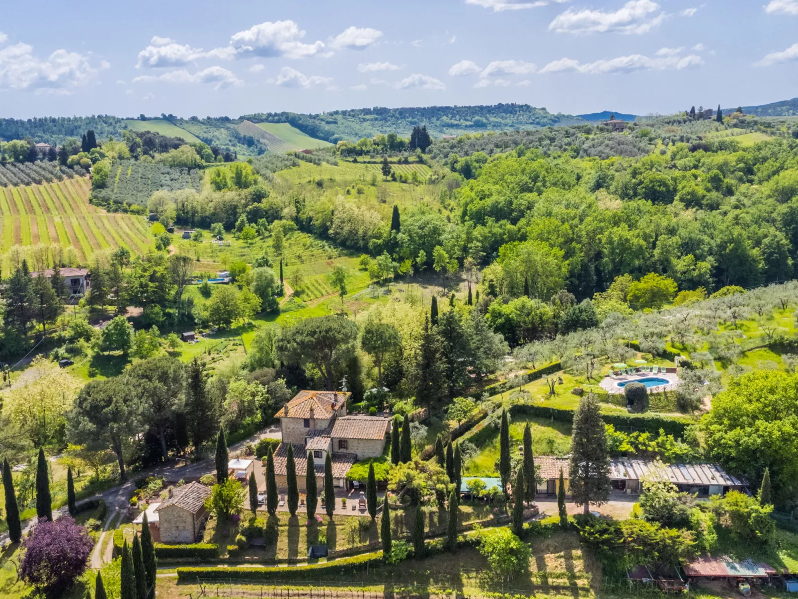 Il Sangiovese-Outside