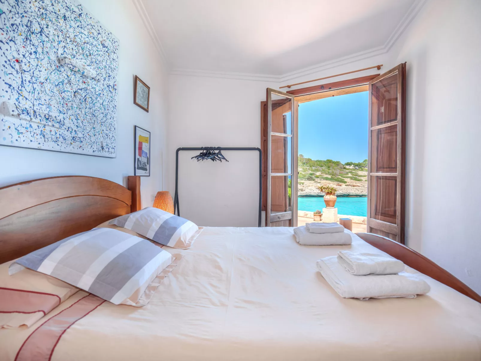 Cala Mendia Sea Views-Inside