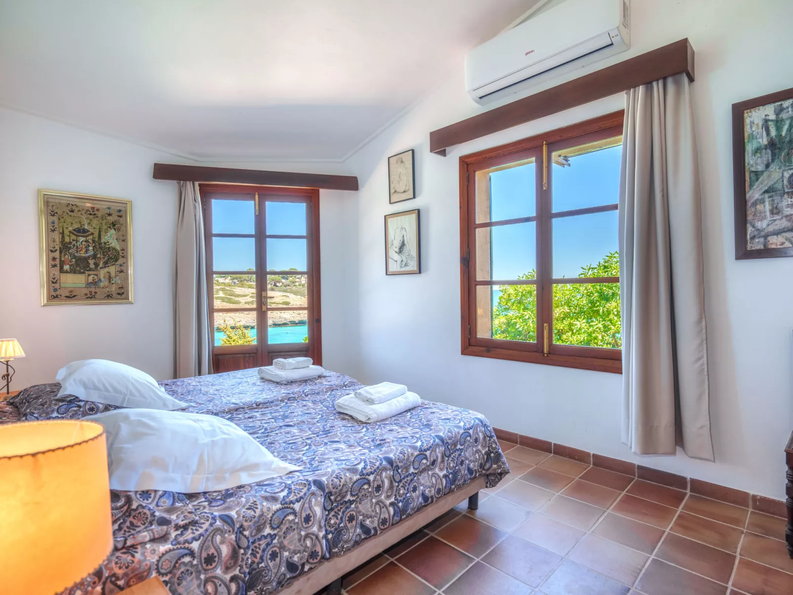 Cala Mendia Sea Views-Inside