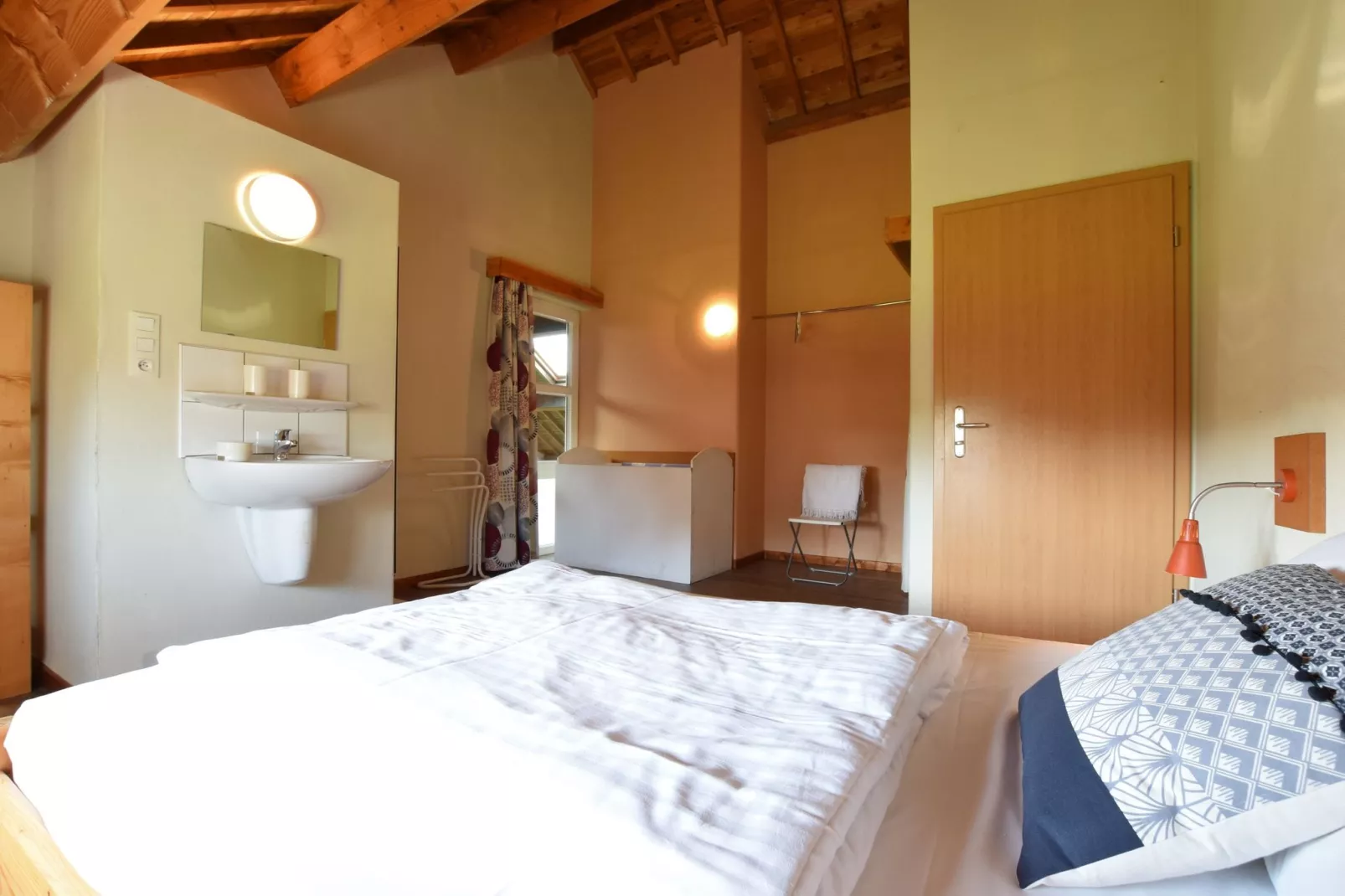La Joie de Vivre-Bedroom