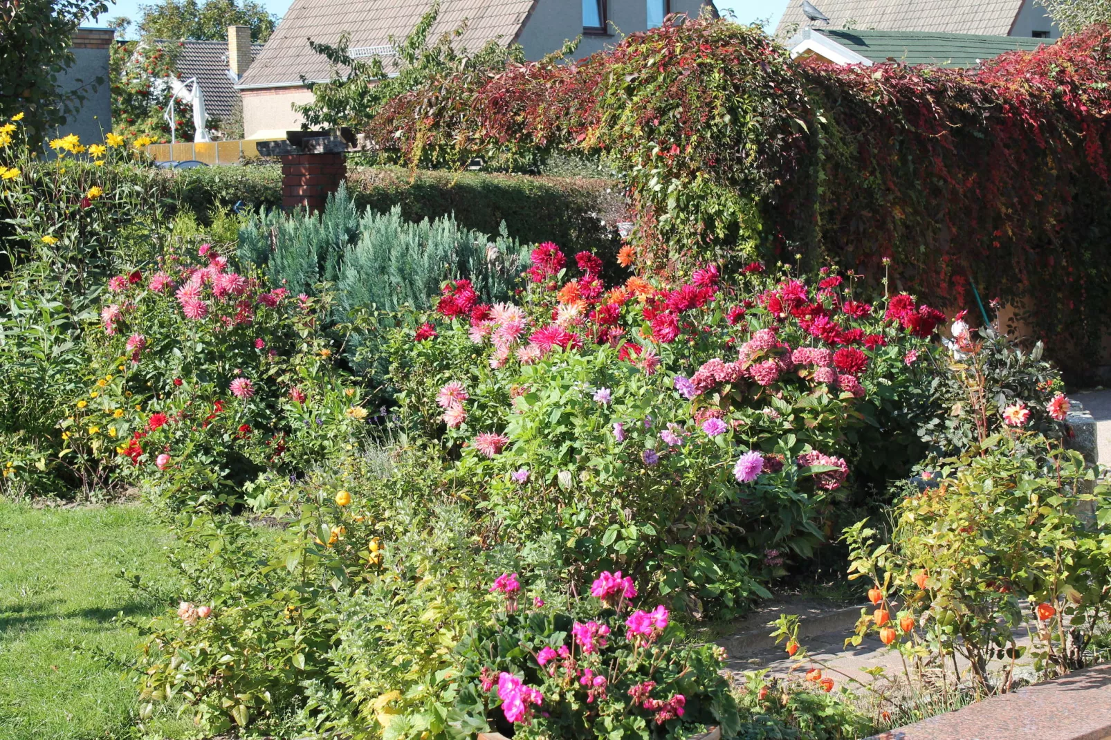 Leuchtturm in Kühlungsborn-Gardens summer