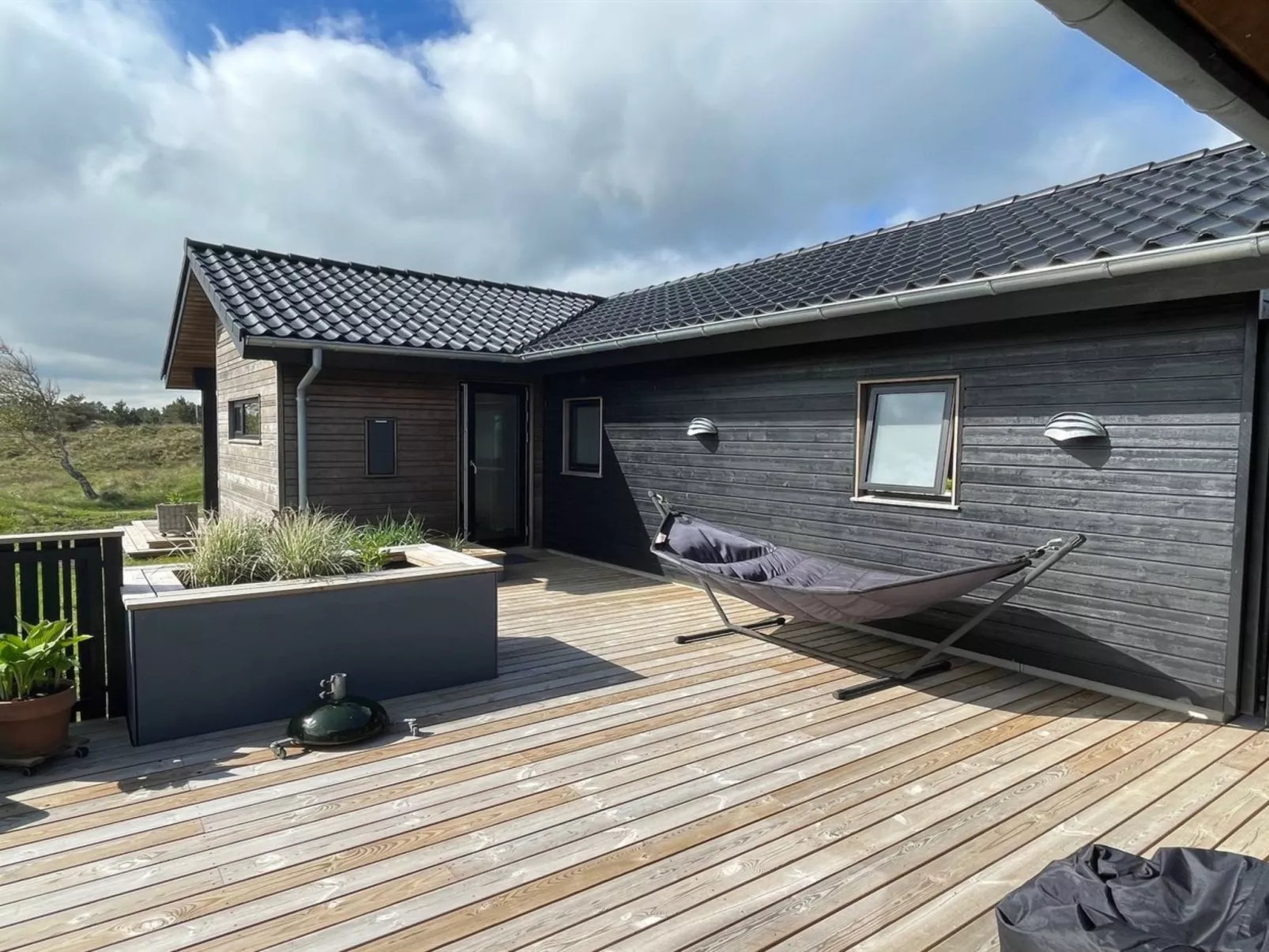 "Hinda" - 1.2km from the sea-Dehors