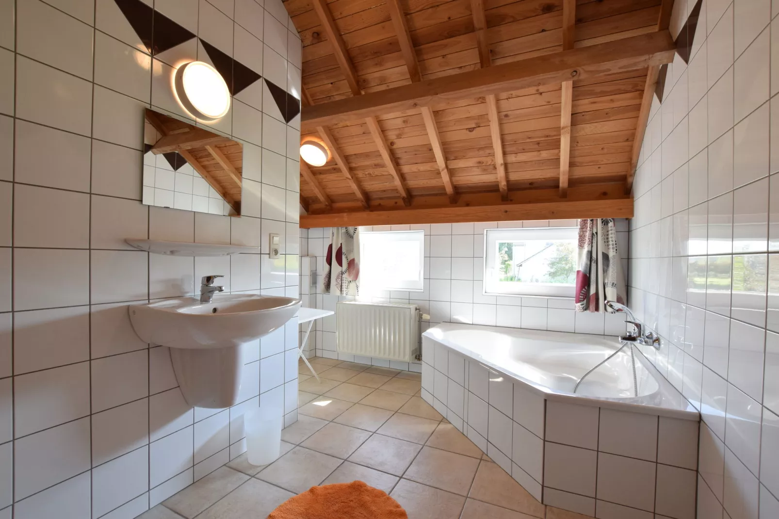 La Joie de Vivre-Bathroom