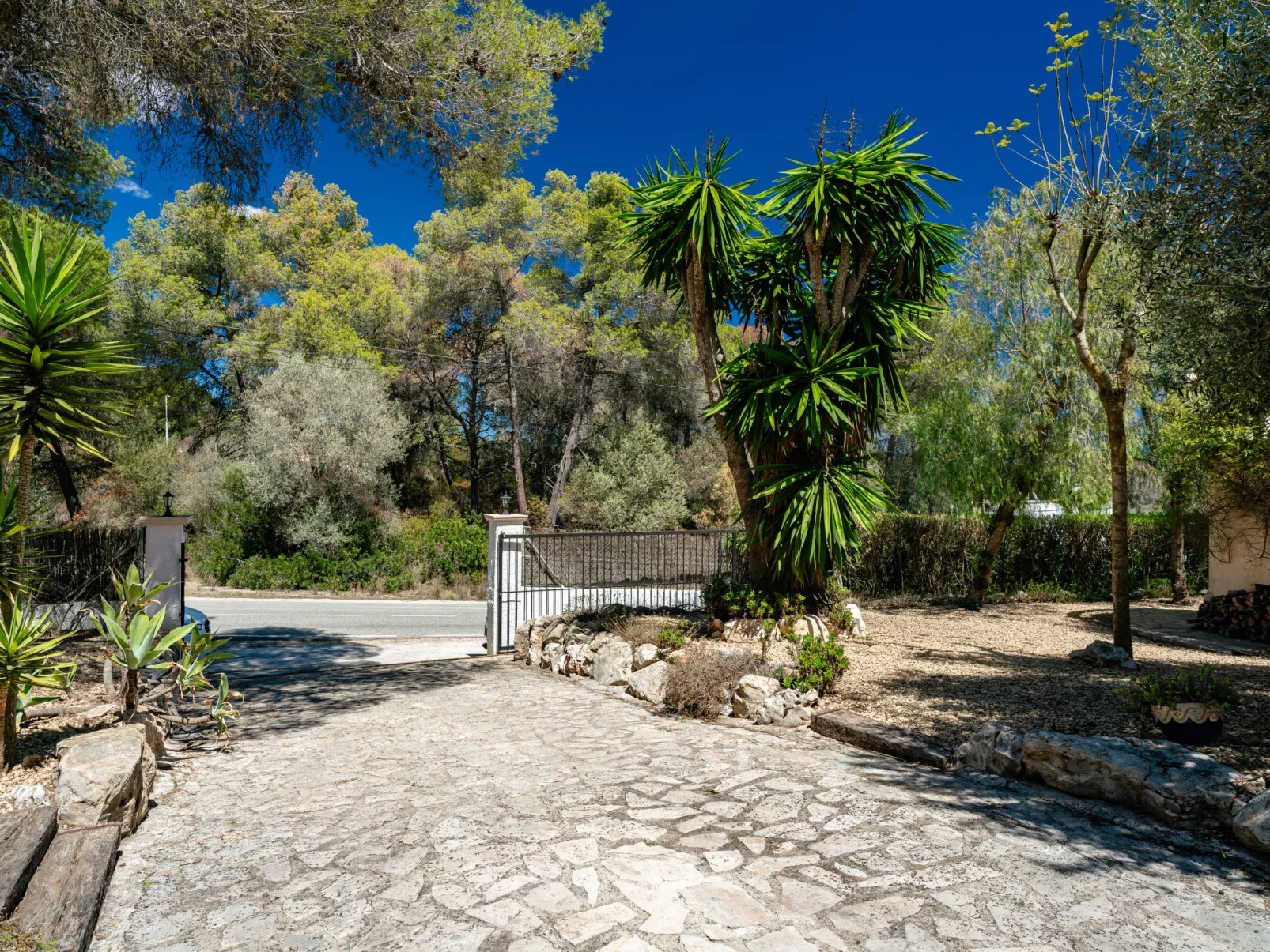 Casa Barbara-Outside