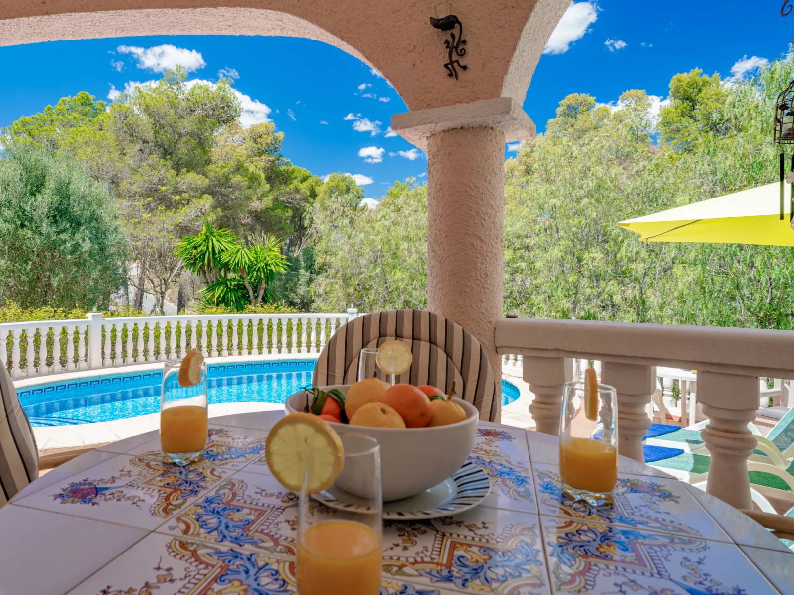 Casa Barbara-Outside