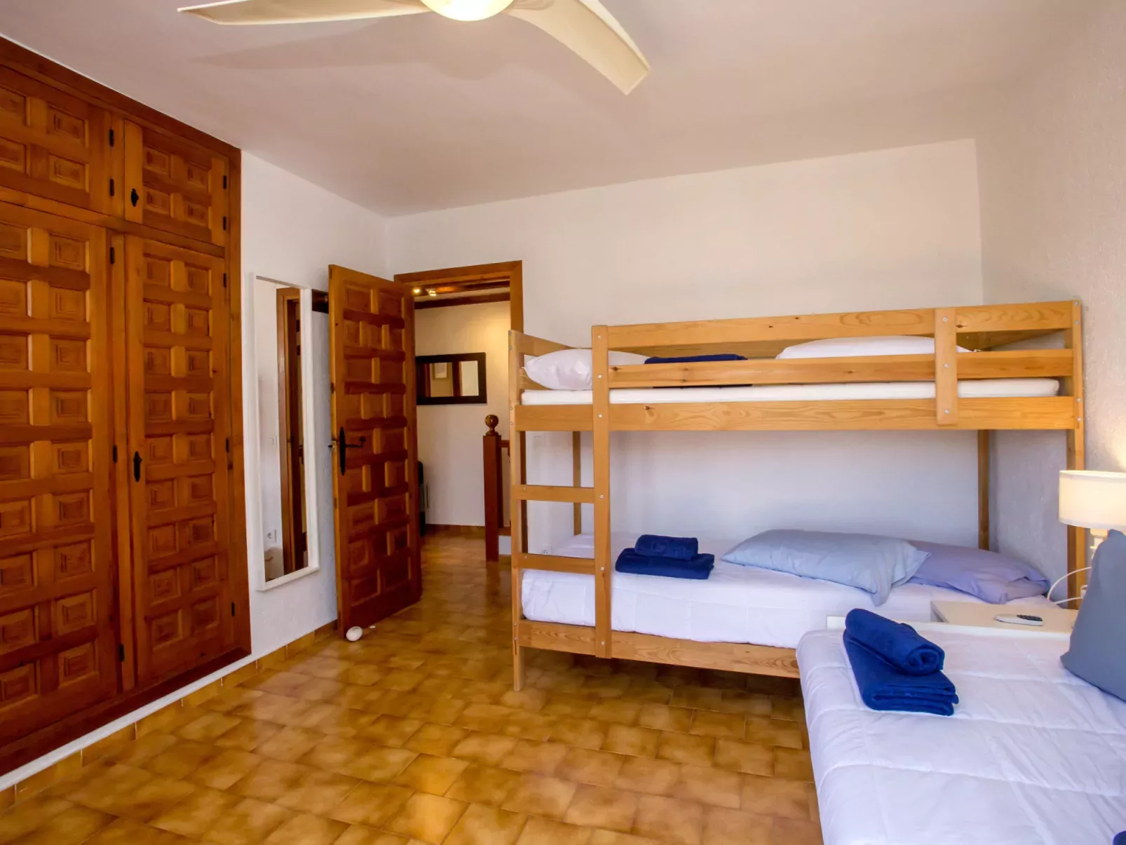 Cala Blanca 56-Inside