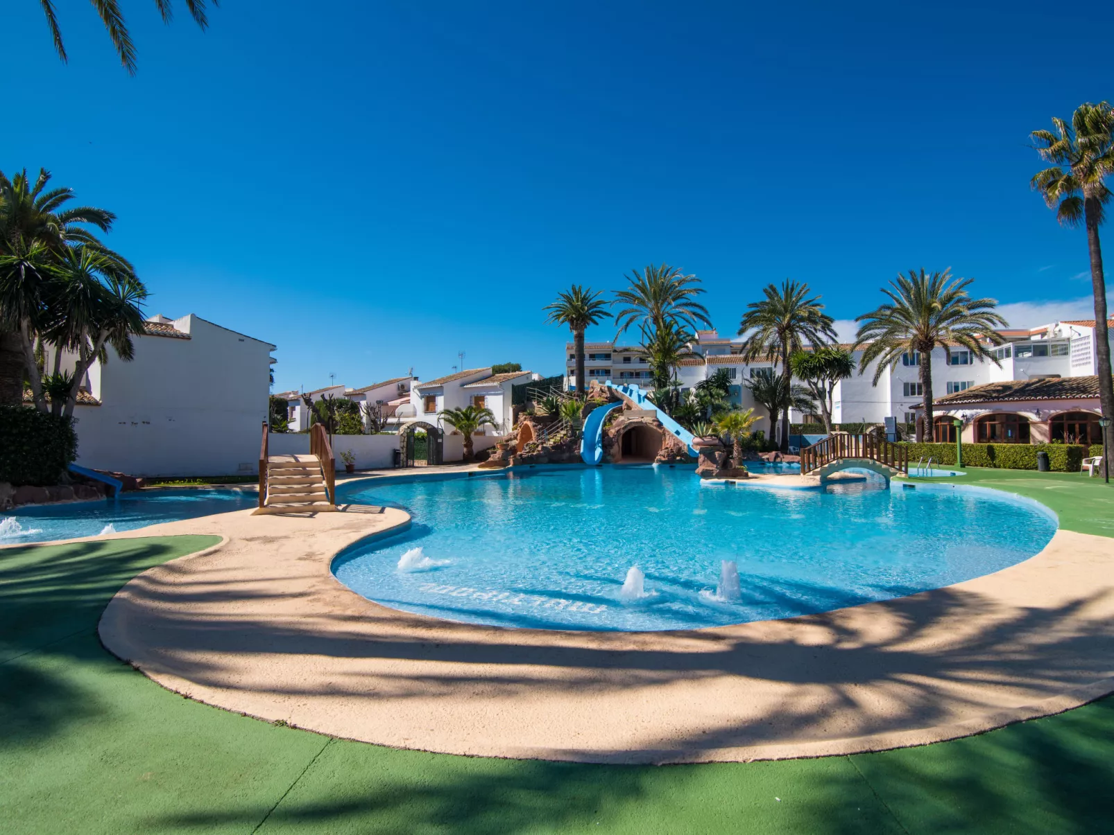 Cala Blanca 56-Outside