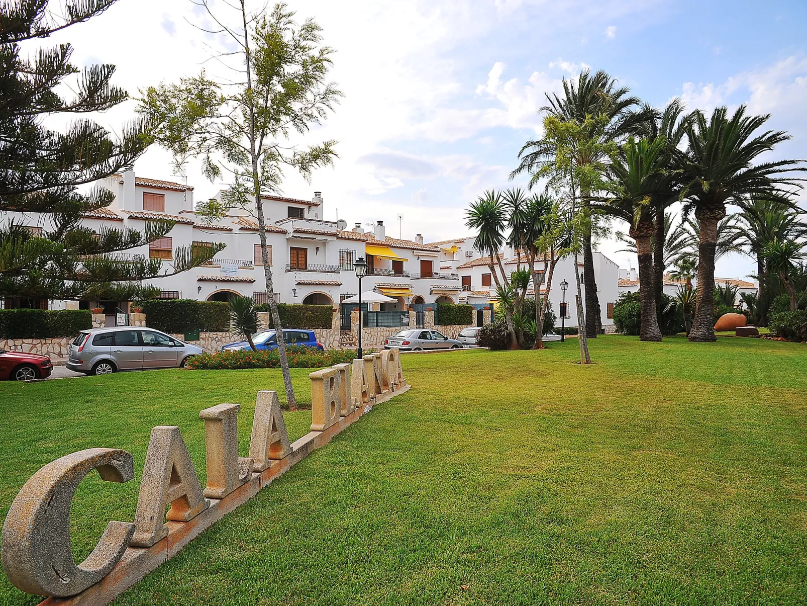 Cala Blanca 56-Outside