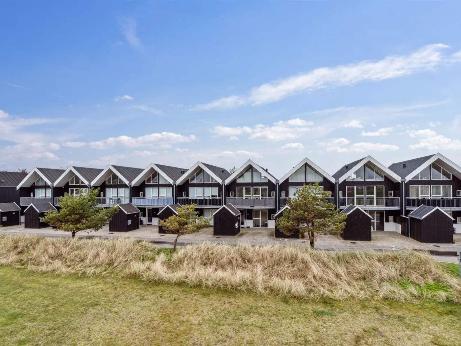 "Kiris" - 700m from the sea-Outside
