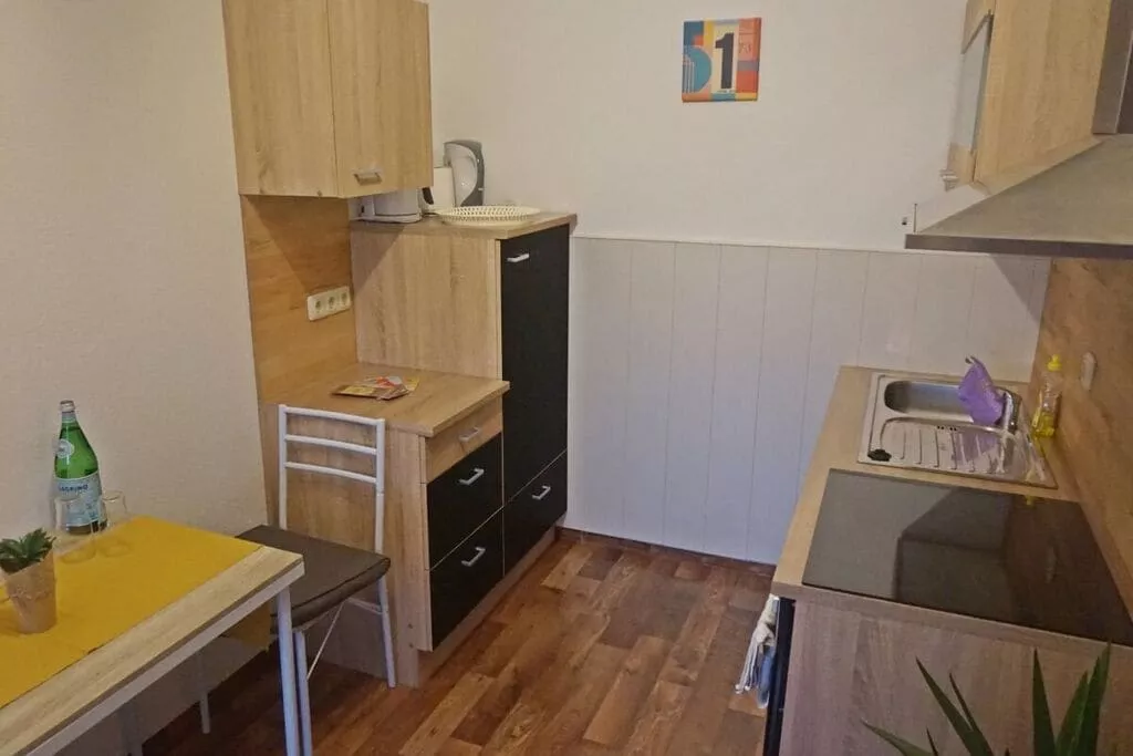 285244-Dining room