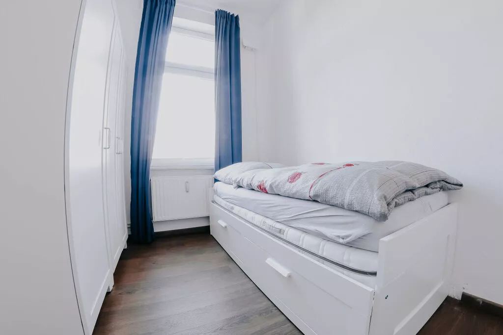 290792-Schlafzimmer